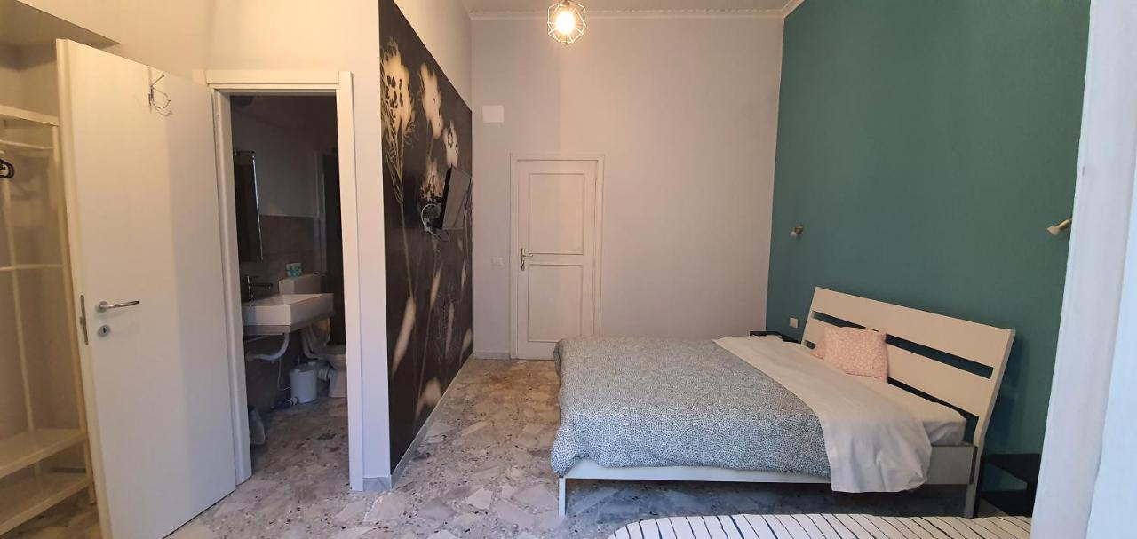 Sofia Rooms Napels Buitenkant foto