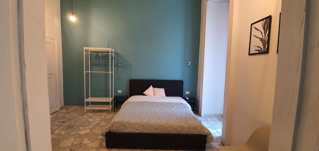 Sofia Rooms Napels Buitenkant foto